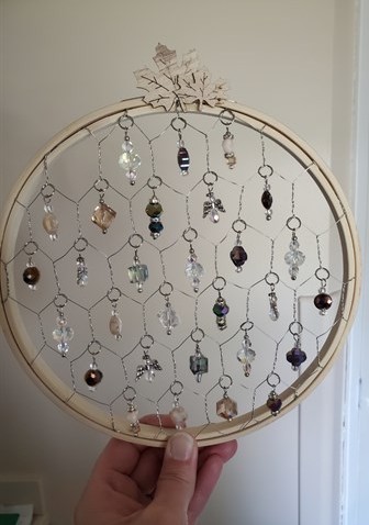 Chicken_Wire_Suncatchers_-_Oct_6