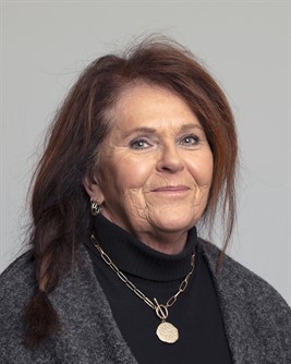 Noreen Lolacher-Lang